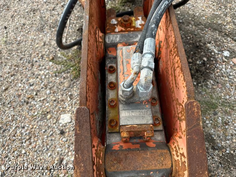 image for item DP8904 NPK GH-2 breaker