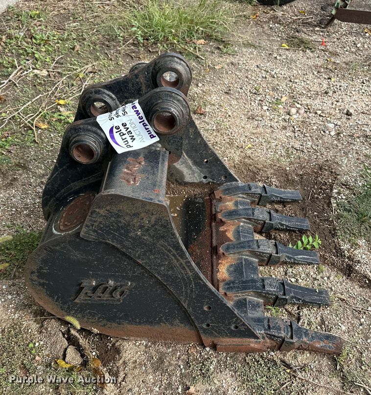 image for item DP8911 TAG bucket