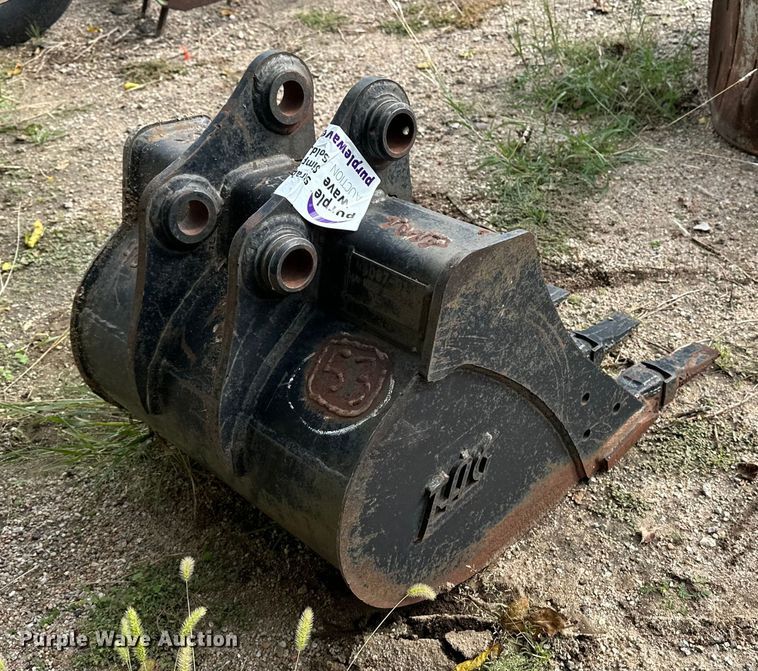 image for item DP8911 TAG bucket