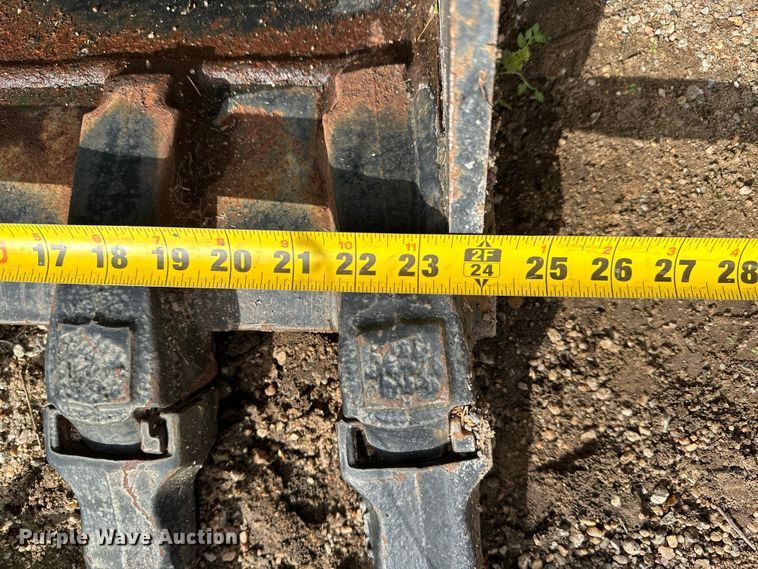 image for item DP8911 TAG bucket