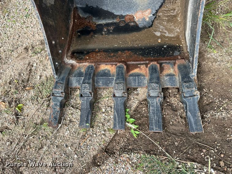 image for item DP8911 TAG bucket