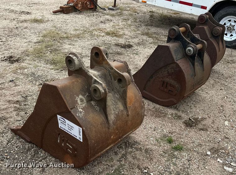 image for item DP8912 (3) WB buckets