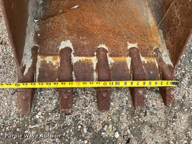 image for item DP8912 (3) WB buckets