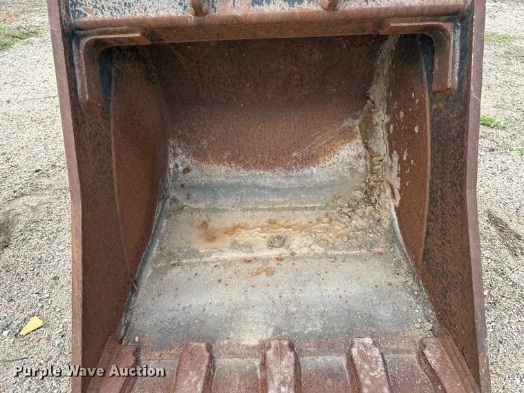 image for item DP8912 (3) WB buckets