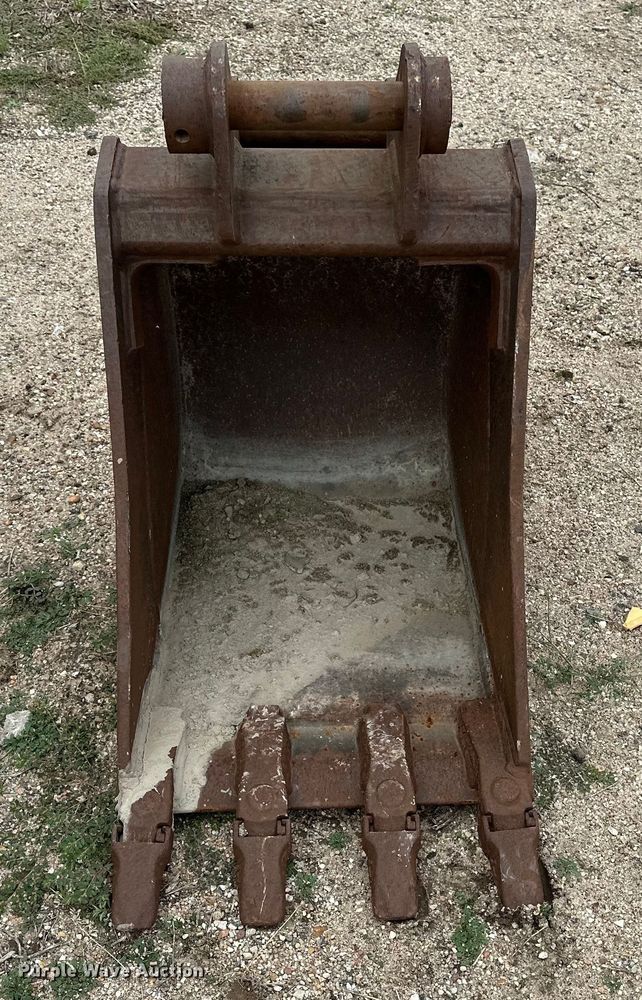 image for item DP8912 (3) WB buckets