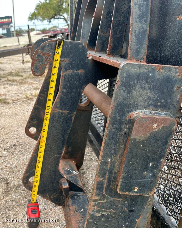 image for item DP8913 Man basket