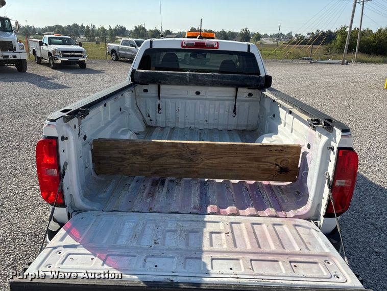 image for item DU1372 2016 Chevrolet Colorado Ext. Cab pickup truck