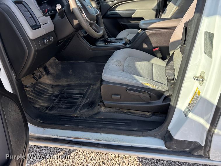 image for item DU1372 2016 Chevrolet Colorado Ext. Cab pickup truck