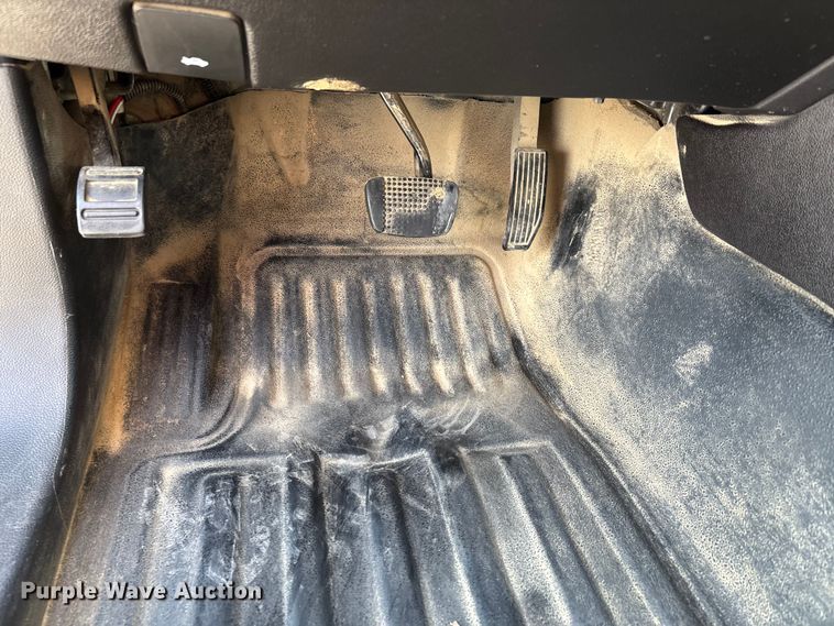 image for item DU1372 2016 Chevrolet Colorado Ext. Cab pickup truck