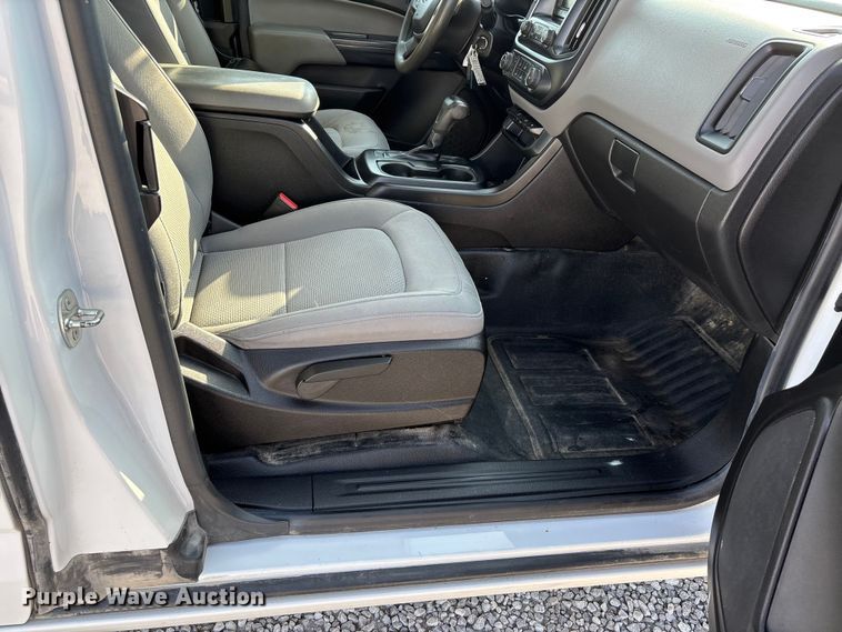 image for item DU1372 2016 Chevrolet Colorado Ext. Cab pickup truck