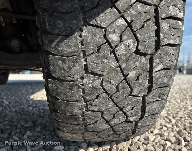 image for item DU1372 2016 Chevrolet Colorado Ext. Cab pickup truck