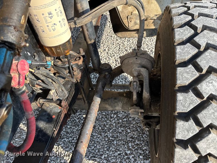 image for item DU1374 2005 Freightliner FL70 bucket truck