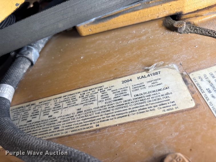 image for item DU1374 2005 Freightliner FL70 bucket truck