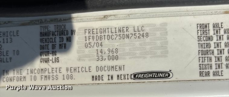 image for item DU1374 2005 Freightliner FL70 bucket truck