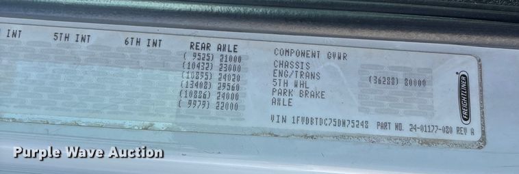 image for item DU1374 2005 Freightliner FL70 bucket truck