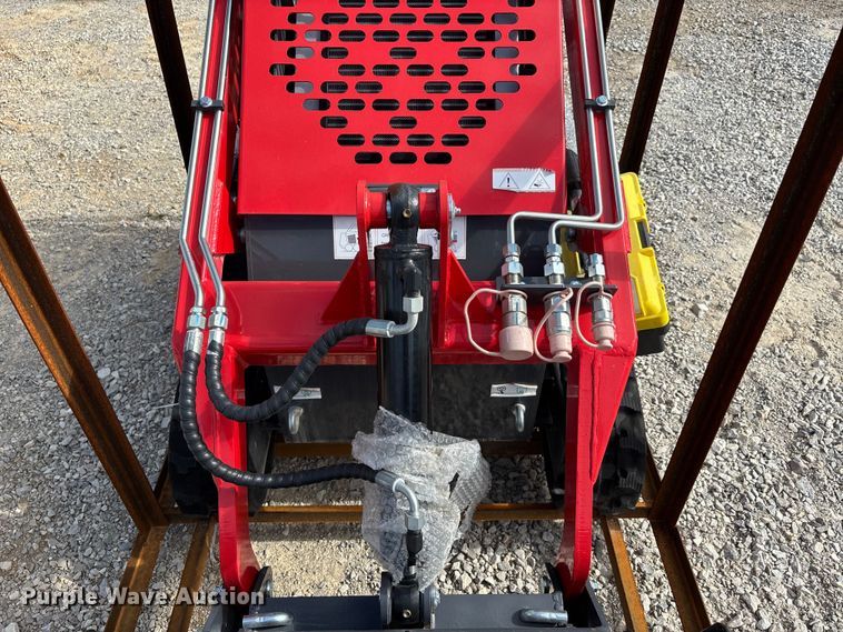 image for item DU1381 2025 AGT YSRT14 compact utility loader