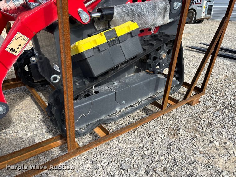 image for item DU1381 2025 AGT YSRT14 compact utility loader