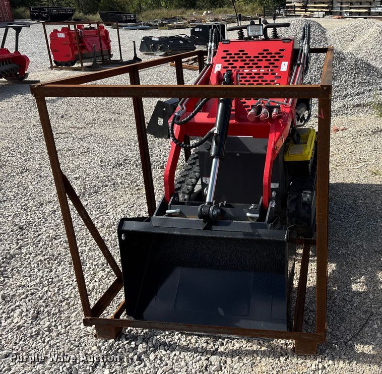 image for item DU1382 2025 AGT YSRT14 compact utility loader