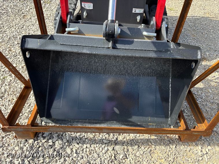 image for item DU1382 2025 AGT YSRT14 compact utility loader