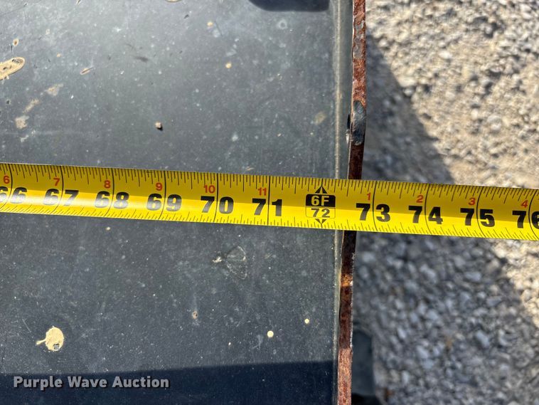 image for item DU1385 Edge 72