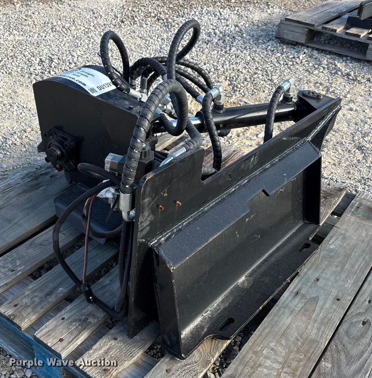 image for item DU1391 2025 GIYI GY-SZYMJ compact utility loader stump grinder