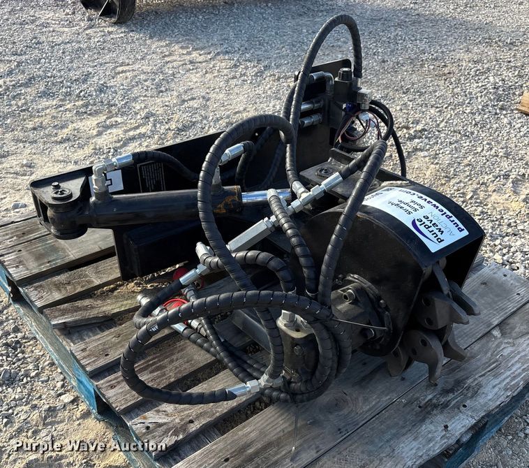 image for item DU1391 2025 GIYI GY-SZYMJ compact utility loader stump grinder