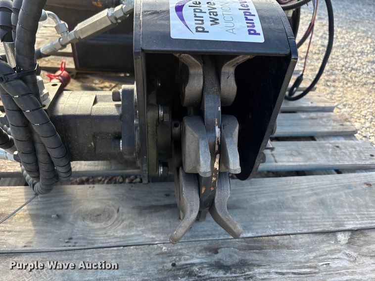 image for item DU1391 2025 GIYI GY-SZYMJ compact utility loader stump grinder