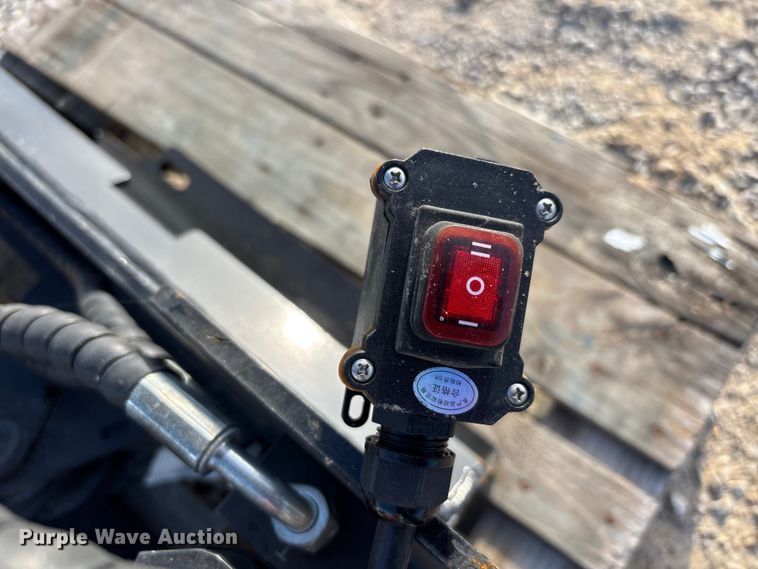 image for item DU1391 2025 GIYI GY-SZYMJ compact utility loader stump grinder