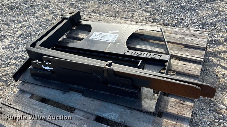 image for item DU1392 Kit Containers LLC MUFF-36-42 compact utility loader forks