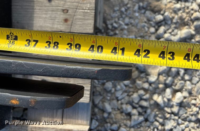 image for item DU1392 Kit Containers LLC MUFF-36-42 compact utility loader forks