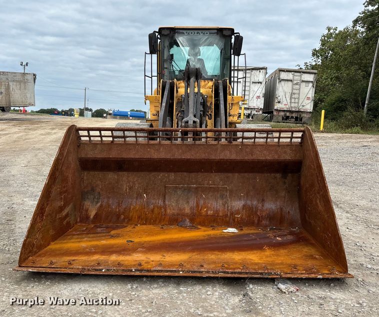 image for item DU1405 2011 Volvo L110F wheel loader