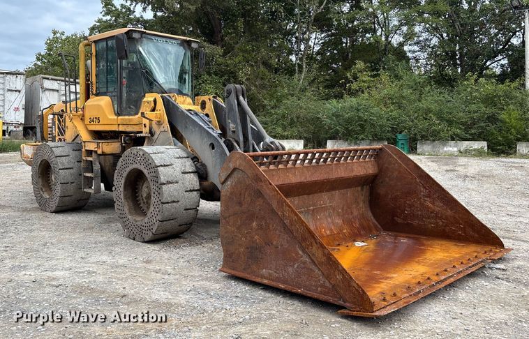 image for item DU1405 2011 Volvo L110F wheel loader