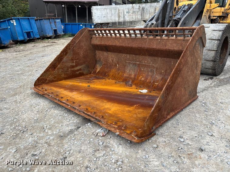 image for item DU1405 2011 Volvo L110F wheel loader