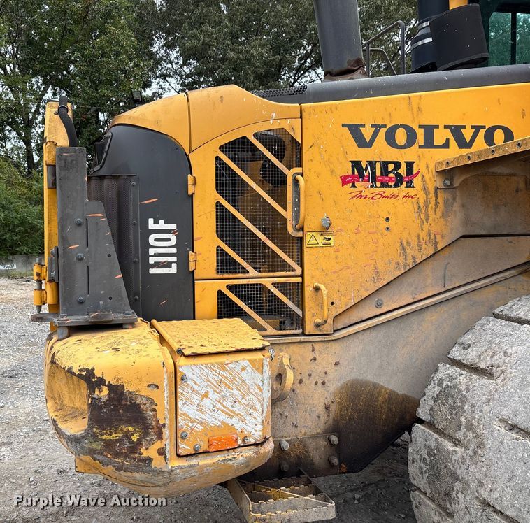 image for item DU1405 2011 Volvo L110F wheel loader