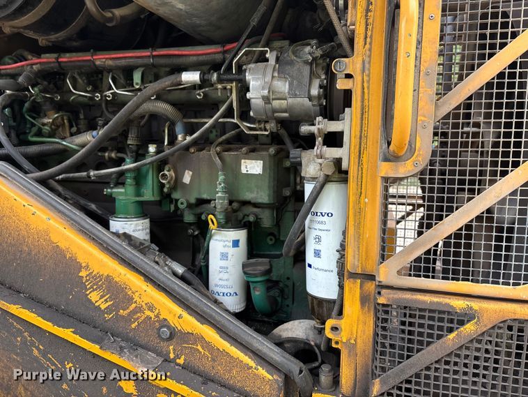 image for item DU1405 2011 Volvo L110F wheel loader