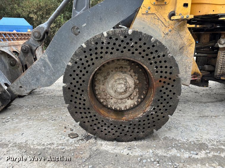 image for item DU1405 2011 Volvo L110F wheel loader