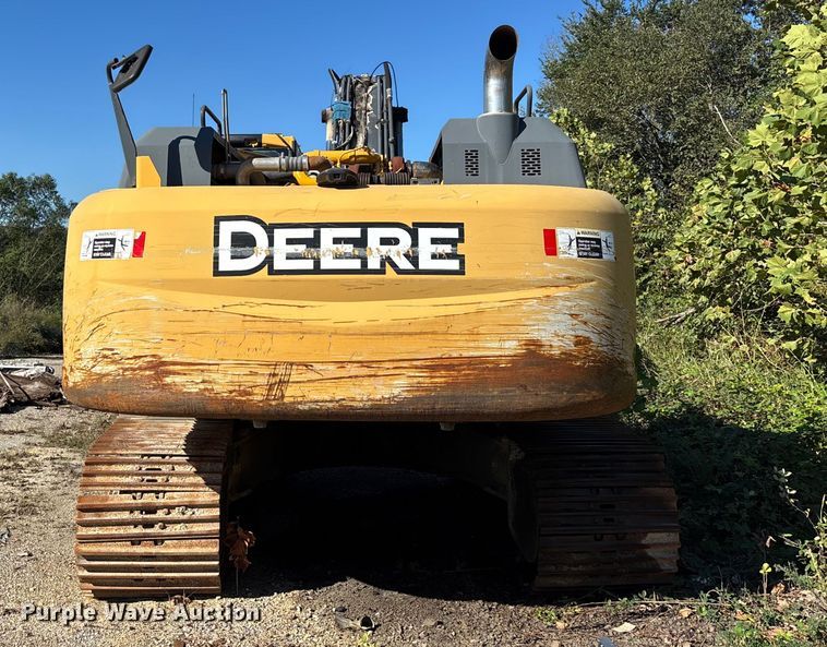 image for item DU1407 2015 John Deere 380G LC excavator