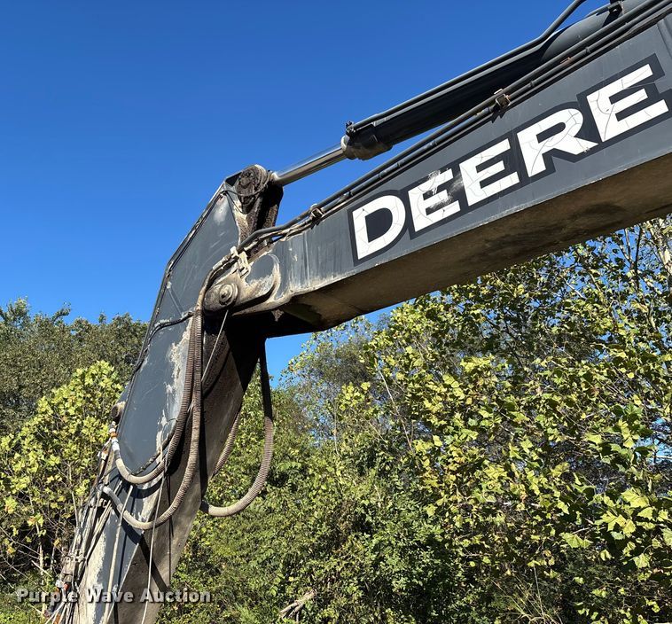 image for item DU1407 2015 John Deere 380G LC excavator