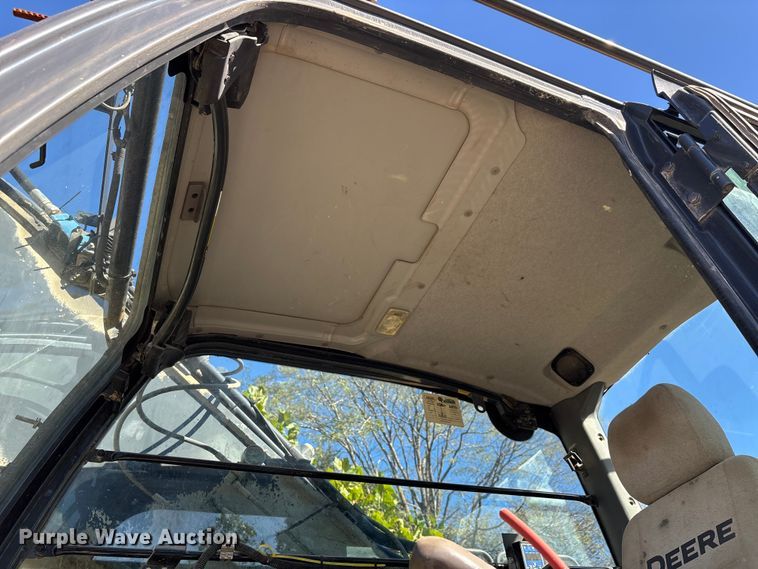 image for item DU1407 2015 John Deere 380G LC excavator