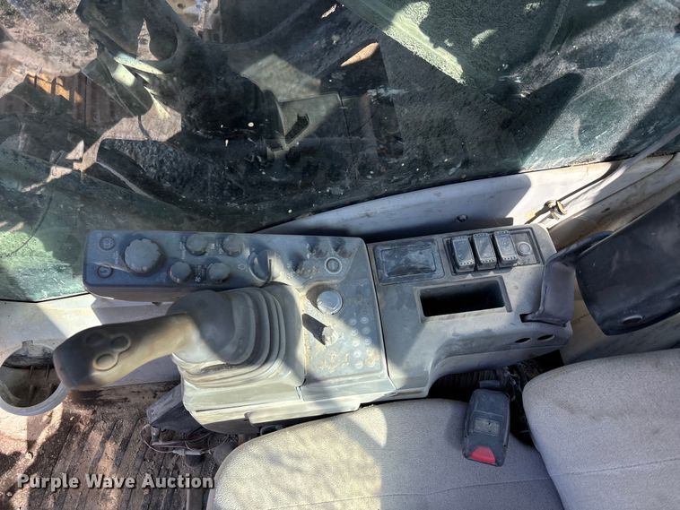 image for item DU1407 2015 John Deere 380G LC excavator