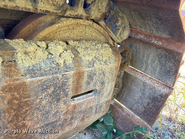 image for item DU1407 2015 John Deere 380G LC excavator