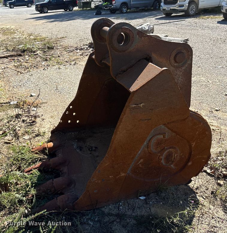 image for item DU1407 2015 John Deere 380G LC excavator