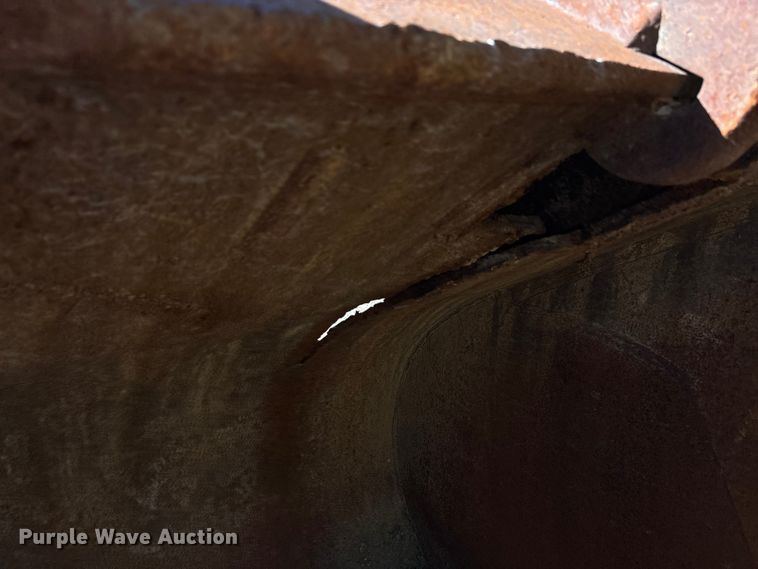 image for item DU1407 2015 John Deere 380G LC excavator