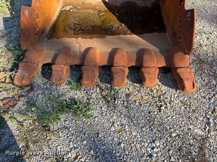 image for item DU1409 2013 Caterpillar 336E L excavator