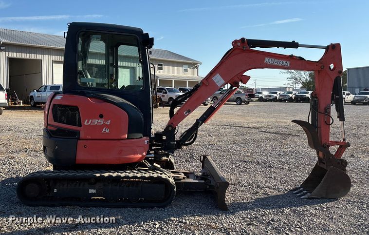 EXCAVADORA 2015 KUBOTA U354