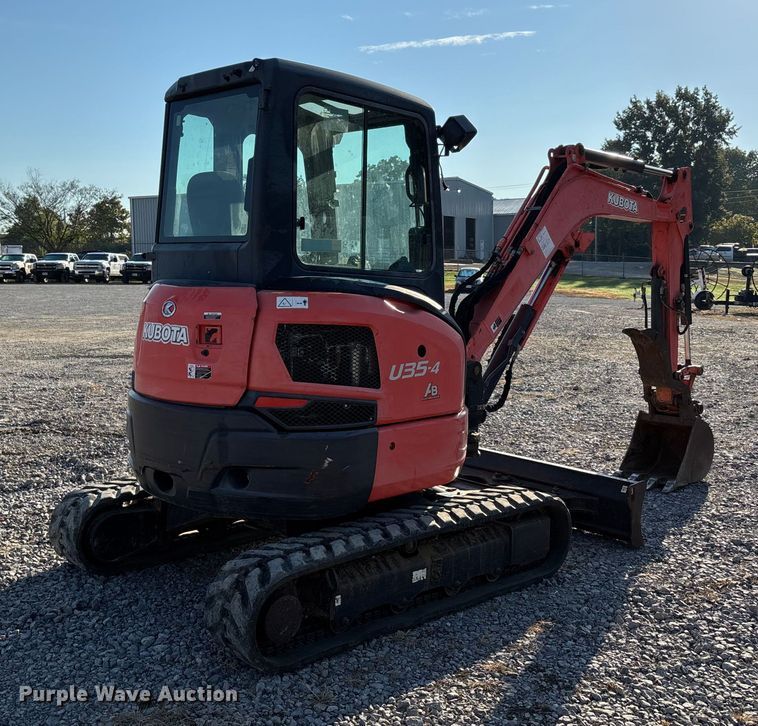 EXCAVADORA 2015 KUBOTA U354