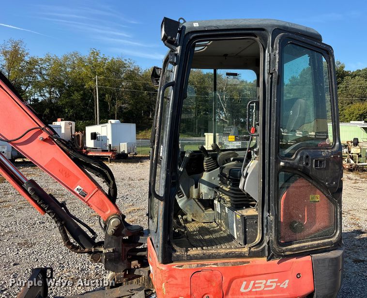 image for item DU1421 2015 Kubota U35-4 mini excavator