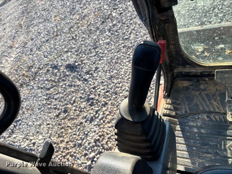 image for item DU1421 2015 Kubota U35-4 mini excavator