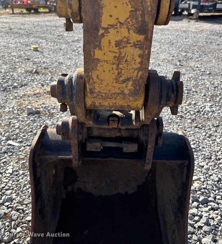 image for item DU1422 2011 Caterpillar 304D CR mini excavator