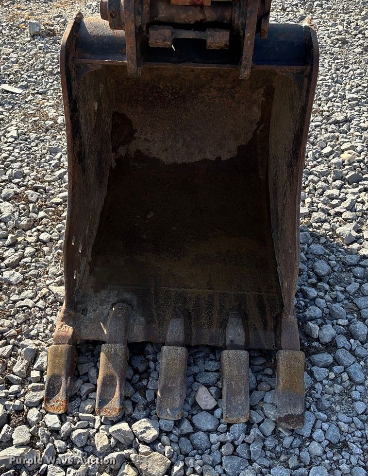 image for item DU1422 2011 Caterpillar 304D CR mini excavator